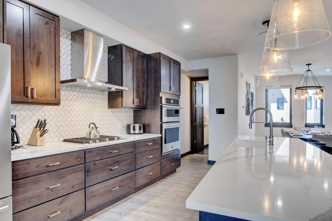 New River Front Luxury Villa #238 With Hot Tub & Great Views - 500 Dollars Of Free Activities & Equipment Rentals Daily Winter Park Bagian luar foto